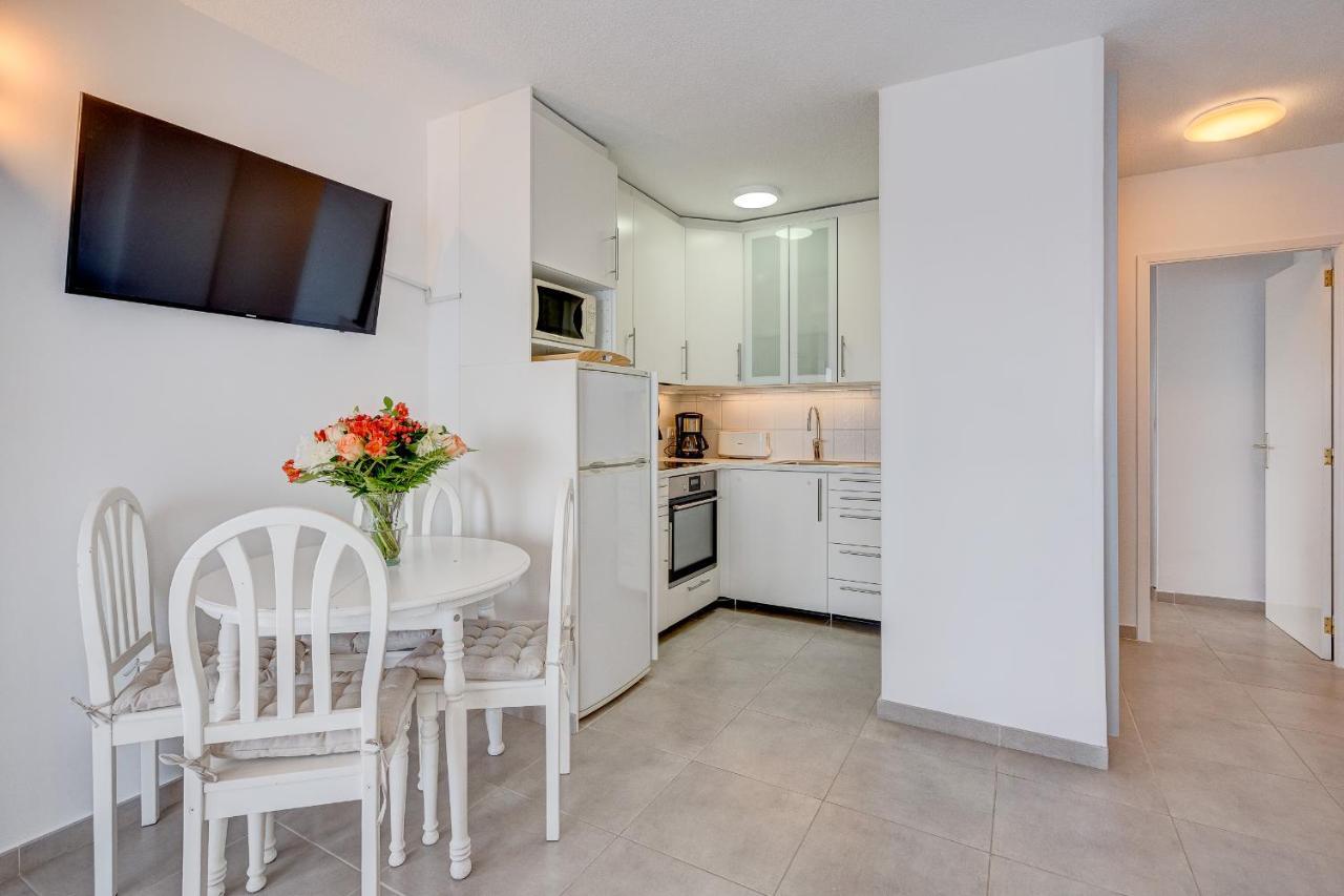 Frontline Ocean View Apartment Los Cristianos Los Cristianos  Exterior photo